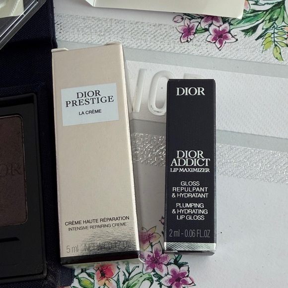 Dior ECRIN COUTURE iconic eye makeup Eyeshadow Palette with pouch, 3 Dior sample - Picture 4 of 12